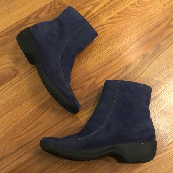 Clarks Shoes - Blue Suede Booties